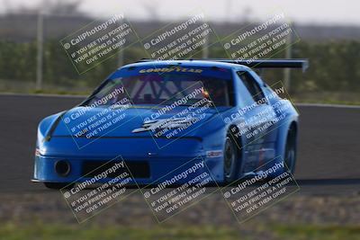 media/Jan-18-2026-CalClub SCCA (Sun) [[8bc6468723]]/Group 7 Race/Turn 1/